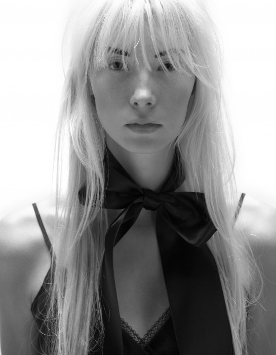 2-INLOOK BW-003130